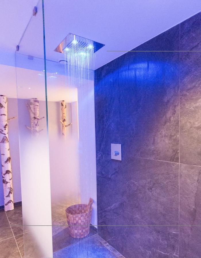Hotel Corona Pinzolo Eksteriør bilde
